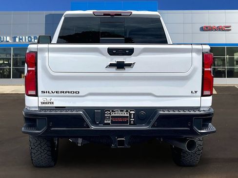 New 2026 Chevrolet Silverado 2500 LT w/ Trail Boss Package AWD/4WD image 4