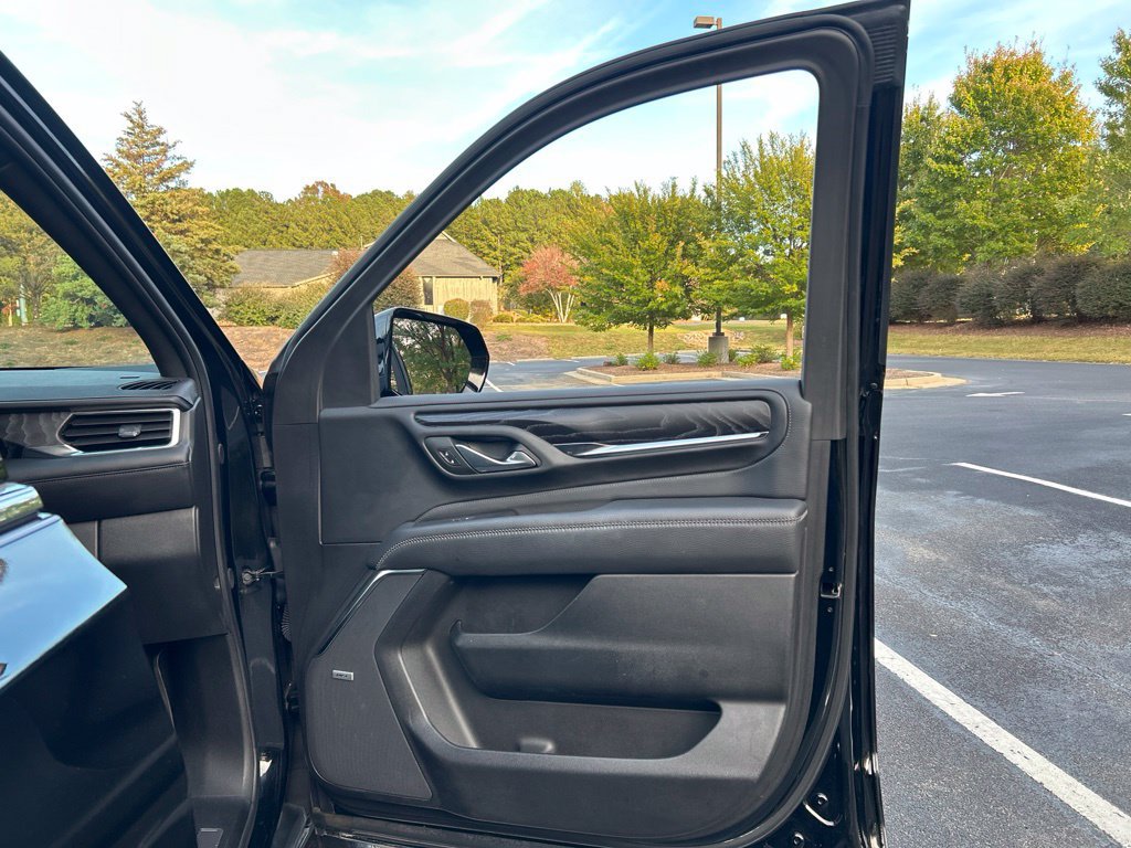 Used 2023 GMC Yukon Denali w/ Advanced Technology Package AWD/4WD image 64