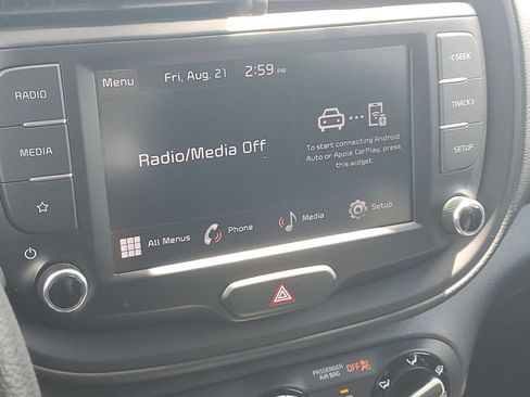 Used 2023 Kia Soul LX w/ Option Group 015 FWD image 27