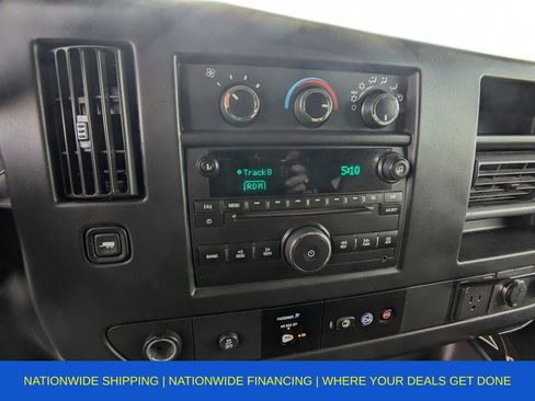 Used 2017 Chevrolet Express 3500 LT w/ LT Preferred Equipment Group image 21