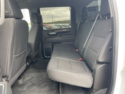 Used 2024 Chevrolet Silverado 2500 LT w/ Convenience Package AWD/4WD image 21