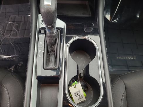 Used 2023 Nissan Altima 2.5 SV image 25