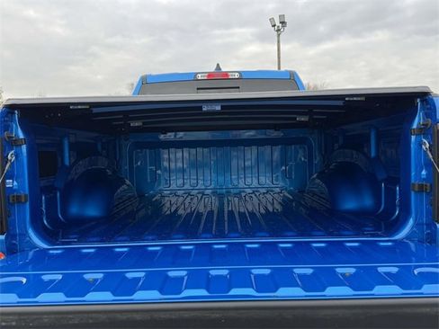 New 2026 RAM 1500 4x4 Crew Cab image 17