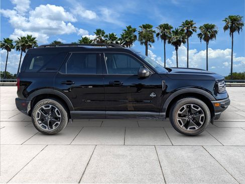 Used 2023 Ford Bronco Sport Outer Banks w/ Tech Package image 8