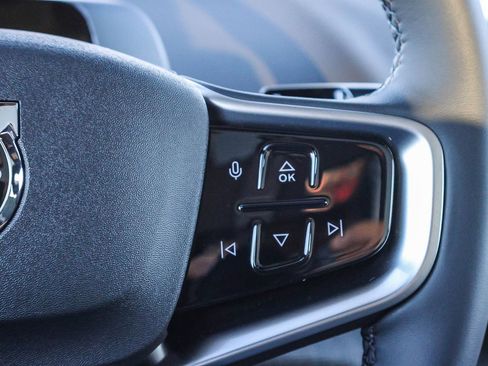 New 2025 Volvo EX30 Plus w/ Protection Package Premier image 25