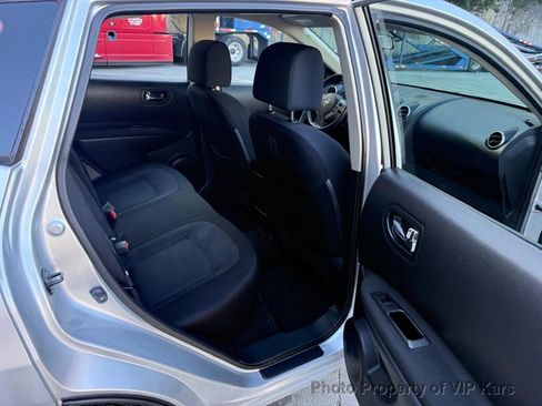 Used 2012 Nissan Rogue S image 11