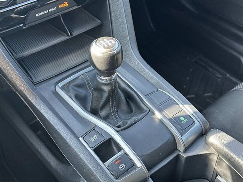 Used 2021 Honda Civic Sport image 32