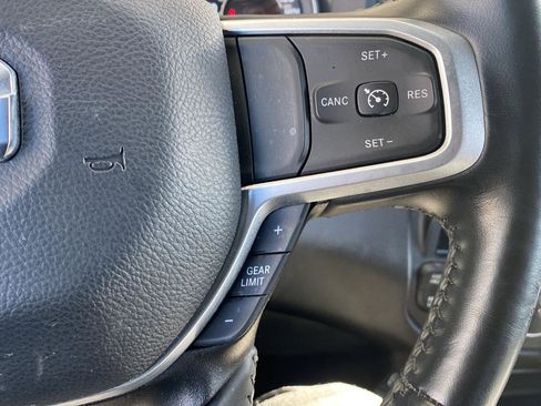 Used 2024 RAM 2500 Big Horn w/ Bed Utility Group image 18