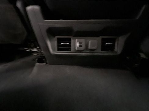 Used 2021 Chevrolet Silverado 1500 RST w/ Max Trailering Package image 20