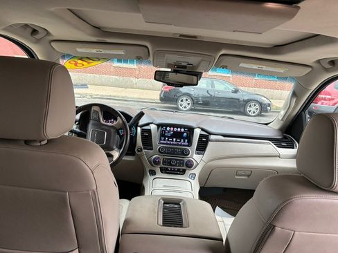 Used 2018 GMC Yukon XL Denali w/ Open Road Package AWD/4WD image 19
