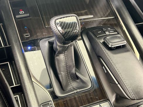 Used 2021 Lexus LX 570 4WD w/ Inspiration Series #2 image 17