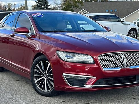 Used 2017 Lincoln MKZ Premiere image 2