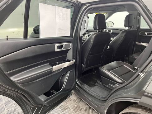 Used 2023 Ford Explorer XLT w/ Equipment Group 202A AWD/4WD image 35