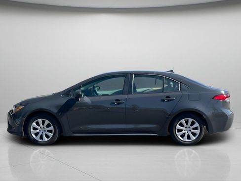 Used 2025 Toyota Corolla LE FWD image 8