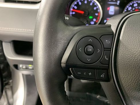 Used 2022 Toyota RAV4 XLE w/ Convenience Package AWD/4WD image 20