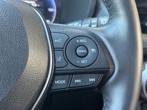Used 2023 Toyota RAV4 XSE AWD/4WD image 30