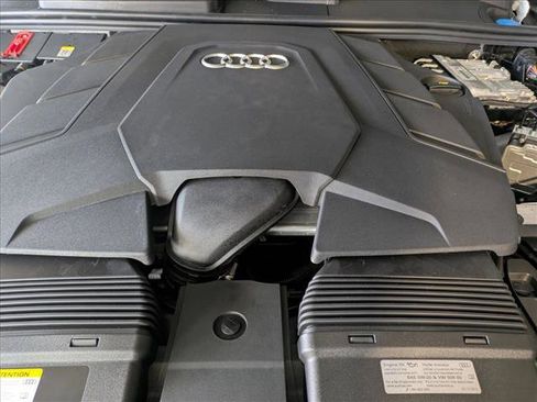 New 2026 Audi Q7 3.0T Premium Plus AWD/4WD image 18