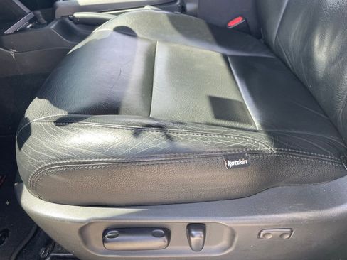 Used 2023 Toyota Tacoma TRD Off-Road w/ Technology Package image 5