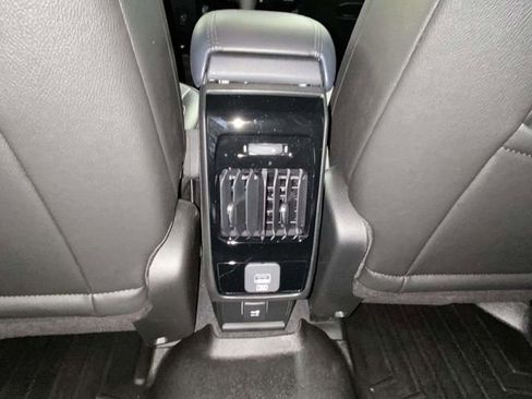 Used 2024 Jeep Compass Limited image 10