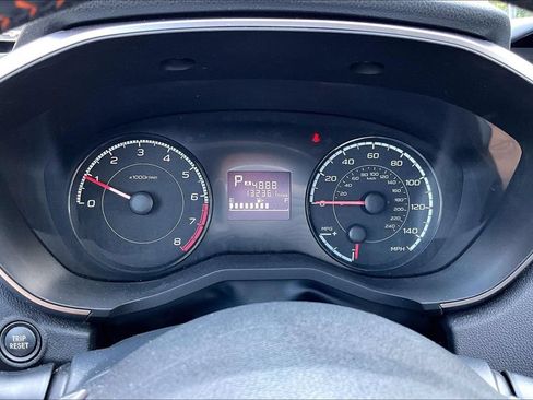 Used 2018 Subaru Crosstrek 2.0i Premium w/ Popular Package #3 AWD/4WD image 13