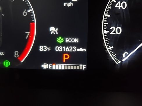 Used 2025 Honda Pilot EX-L image 23