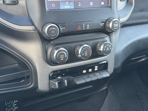 Used 2024 RAM 3500 Tradesman w/ Chrome Appearance Group AWD/4WD image 24