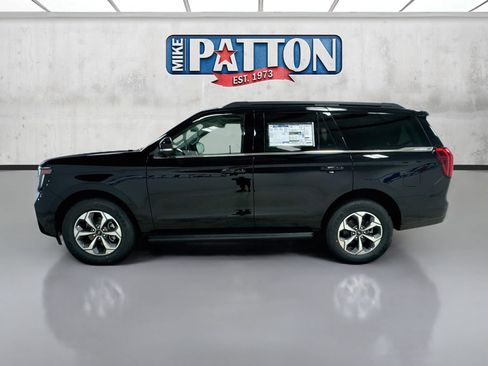 New 2027 Ford Expedition Active RWD image 4