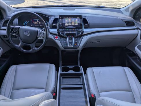 Used 2020 Honda Odyssey EX-L image 2