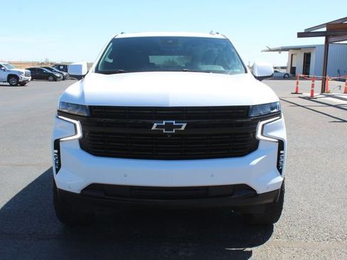 Used 2024 Chevrolet Suburban RST w/ Sport Performance Package AWD/4WD image 12