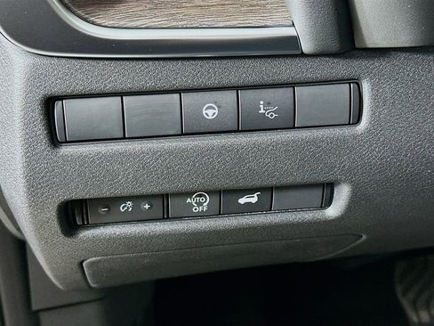 New 2026 Nissan Rogue Platinum w/ Platinum Premium Package image 15