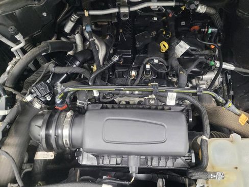 Used 2021 Ford Explorer XLT w/ Class III Trailer Tow Package AWD/4WD image 30