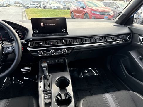 Certified 2025 Honda Civic Sport image 29