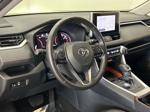 Used 2024 Toyota RAV4 Adventure AWD/4WD image 15