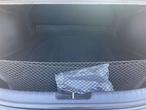 Used 2024 Hyundai Elantra SEL FWD image 10
