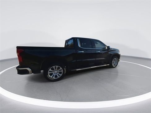 Used 2024 Chevrolet Silverado 1500 LTZ w/ LTZ Premium Package image 12