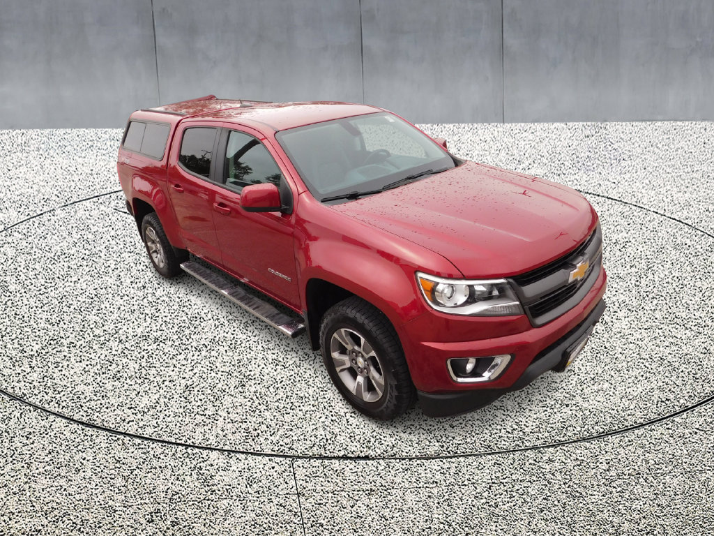 Used 2018 Chevrolet Colorado Z71 AWD/4WD image 2
