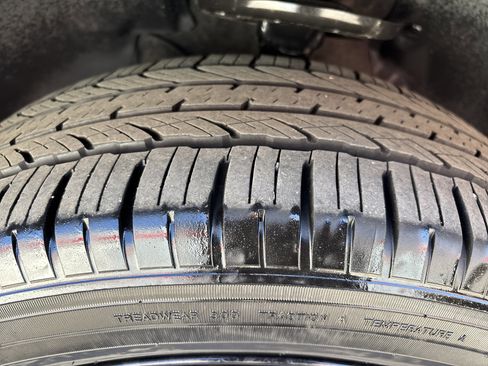 Used 2024 MAZDA CX-5 Carbon Edition image 11