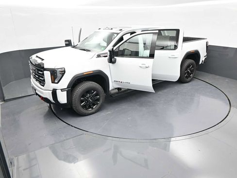 New 2025 GMC Sierra 2500 AT4 w/ AT4 Premium Plus Package image 89
