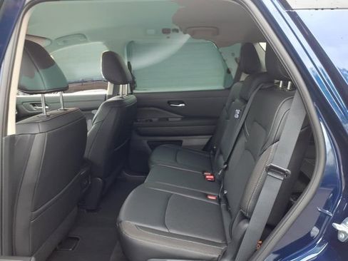 New 2026 Nissan Pathfinder SL AWD/4WD image 5