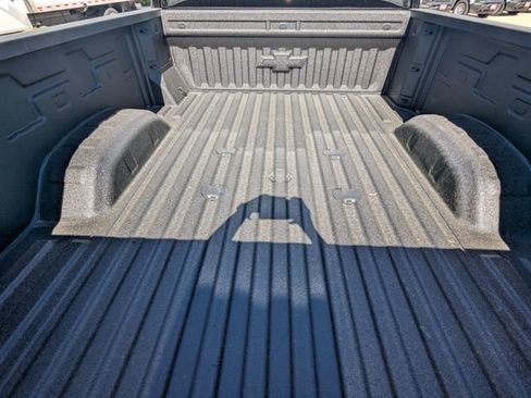 New 2026 Chevrolet Silverado 2500 High Country w/ Midnight Edition image 32