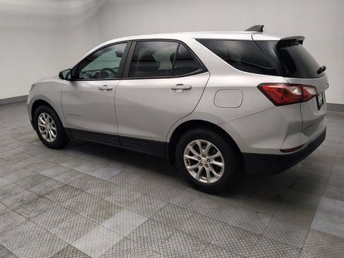 Used 2021 Chevrolet Equinox LS w/ LS Convenience Package FWD image 3