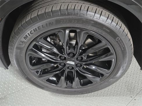 Certified 2022 Cadillac XT5 Luxury image 9