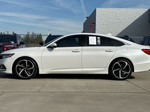 Used 2020 Honda Accord Sport image 6