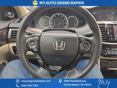 Used 2017 Honda Accord EX-L image 15
