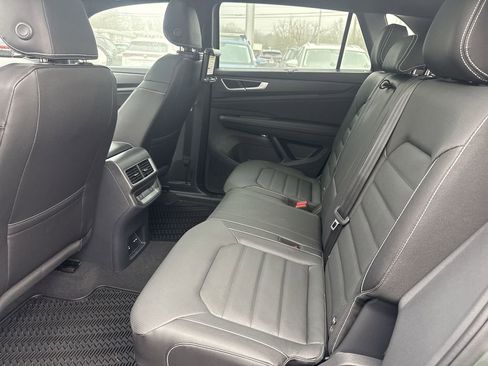 New 2026 Volkswagen Atlas Cross Sport SEL AWD/4WD image 29