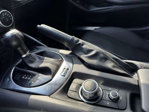 Used 2021 MAZDA MX-5 Miata RF Grand Touring image 31