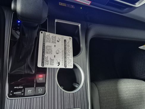 New 2026 Toyota Sienna LE FWD image 27