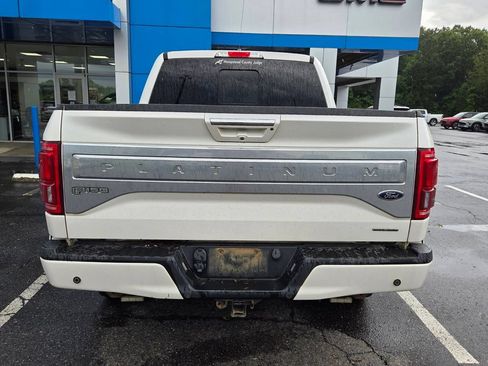 Used 2016 Ford F150 Platinum w/ Equipment Group 701A Luxury AWD/4WD image 4