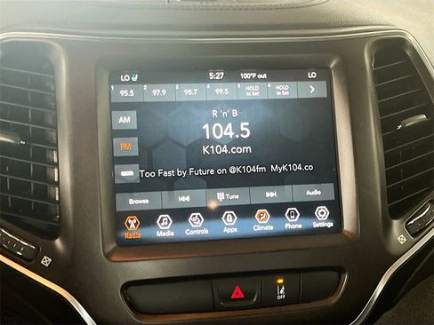 Used 2022 Jeep Cherokee Trailhawk w/ Premium Leather Package image 14