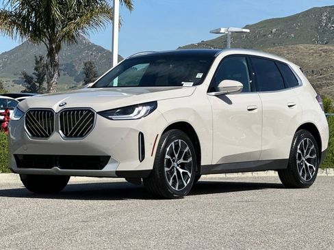 Used 2025 BMW X3 xDrive30i AWD/4WD image 7